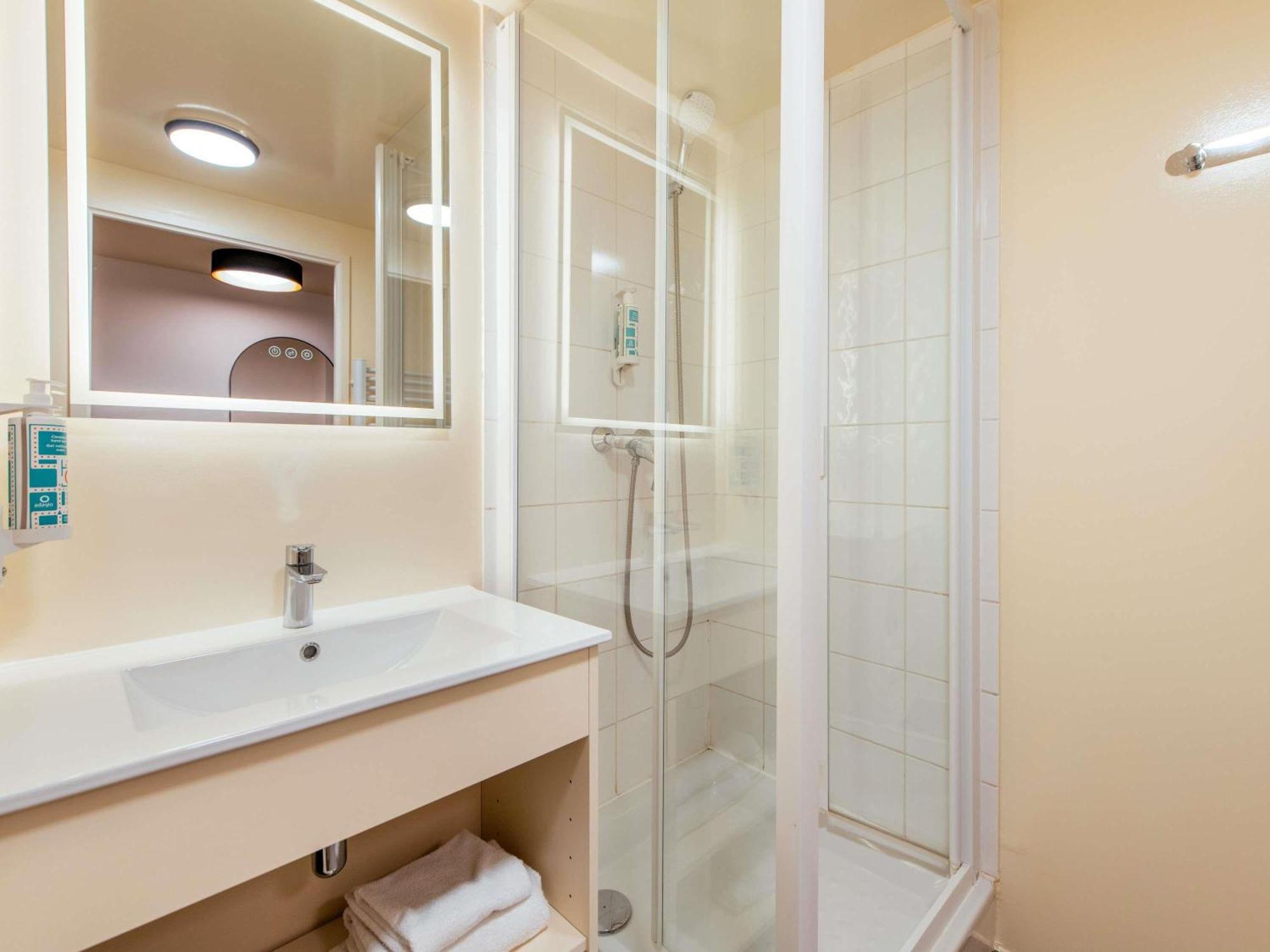 Aparthotel Adagio Access Paris Asnieres Kültér fotó